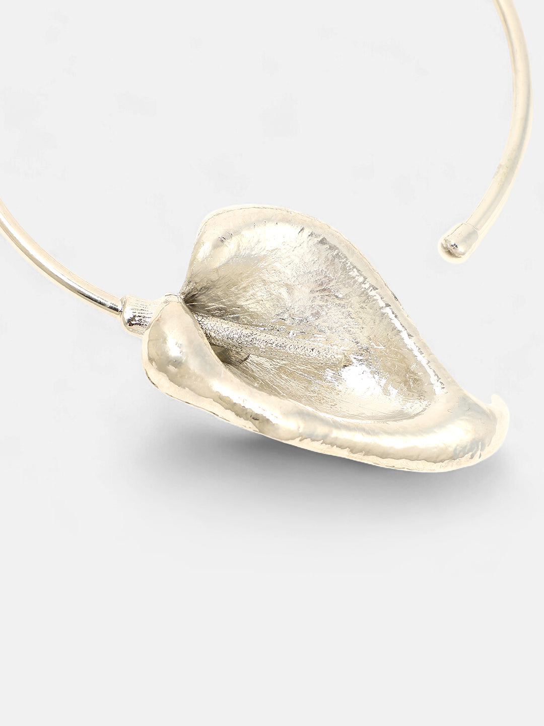 The Water Lily Torque Necklace - Metallic Silver-SOHINC6075