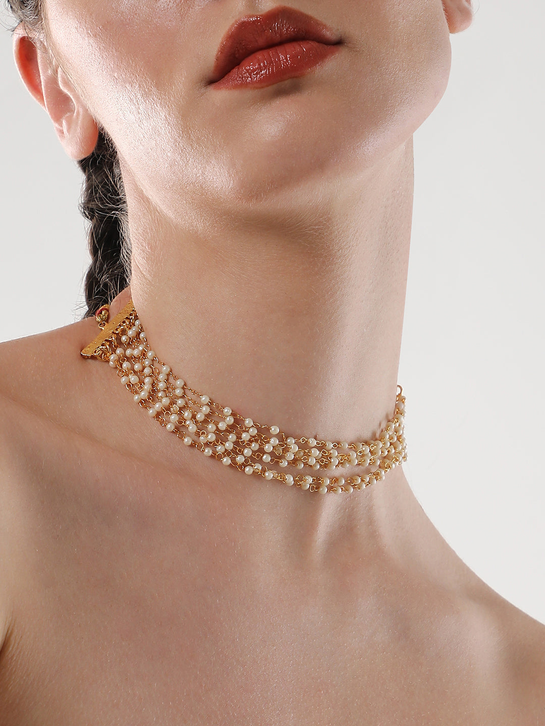 The Pebbles Collar Necklace - Pearl White-SOHINC6127