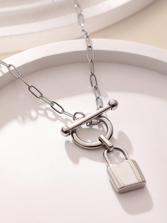 The Anchor's Lock Chain Necklace - Metallic Silver