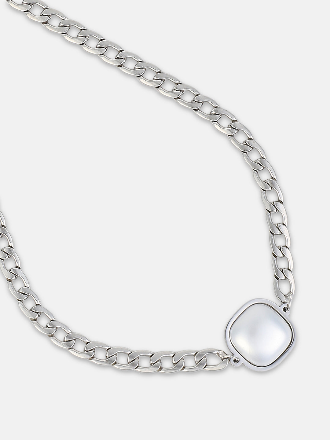 The Perla Flat Chain Necklace Metallic Silver