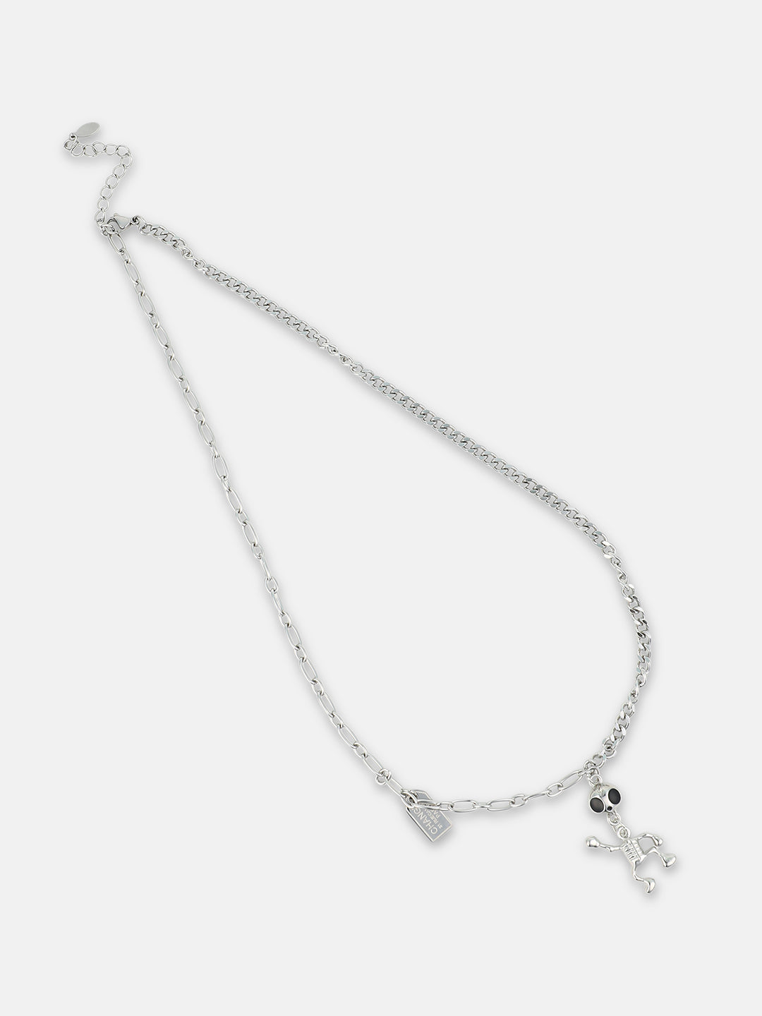 The Skelley Pendant Necklace Metallic Silver