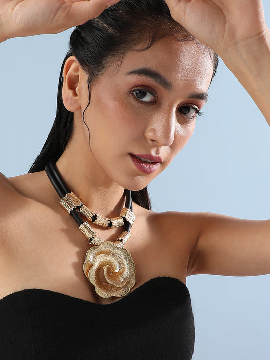 Alloy Gold-Plated Statement Necklace