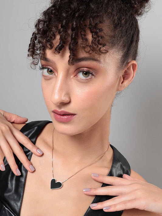 Gold-Plated Enamelled Heart-Shaped Pendant Necklace