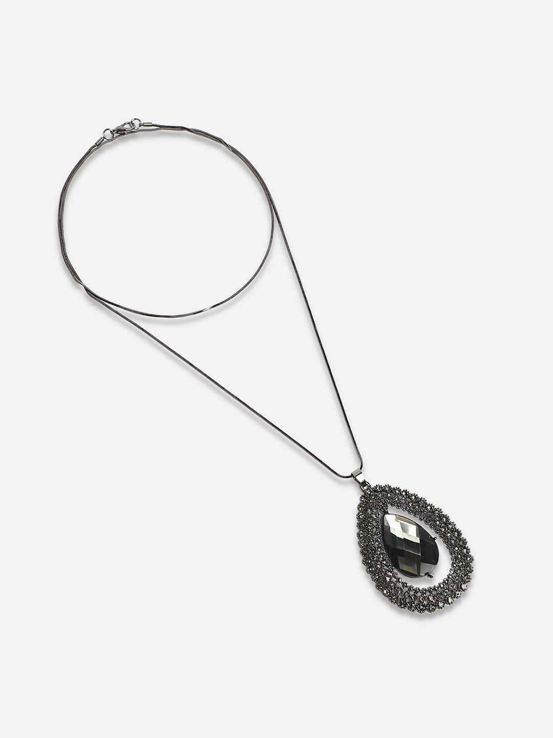 Silver-Plated Oval-Shaped Artificial Stones Studded Velvet Pendants With Chains