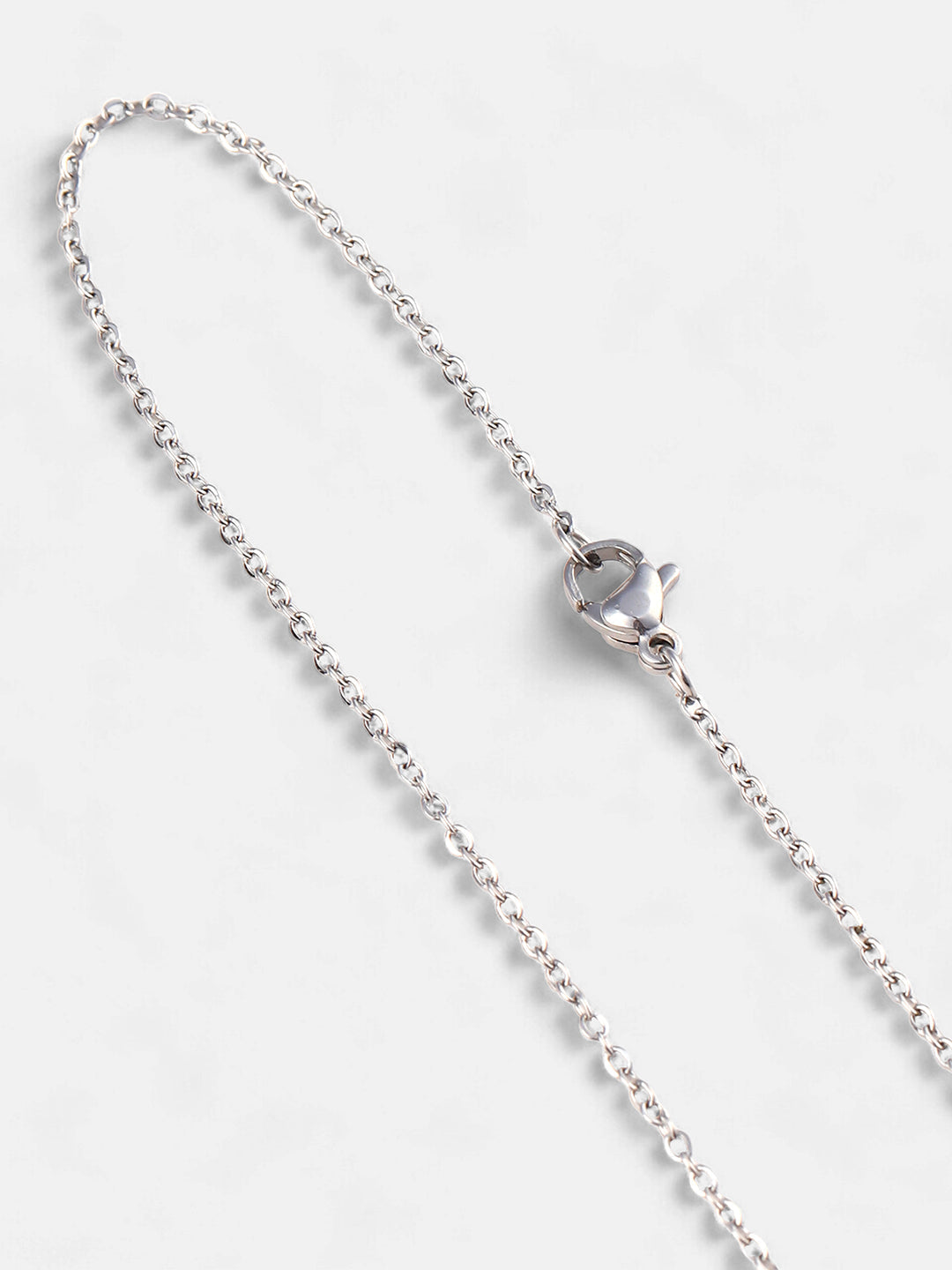 The Clover Pendant Necklace - Metallic Silver-SOHINC8846