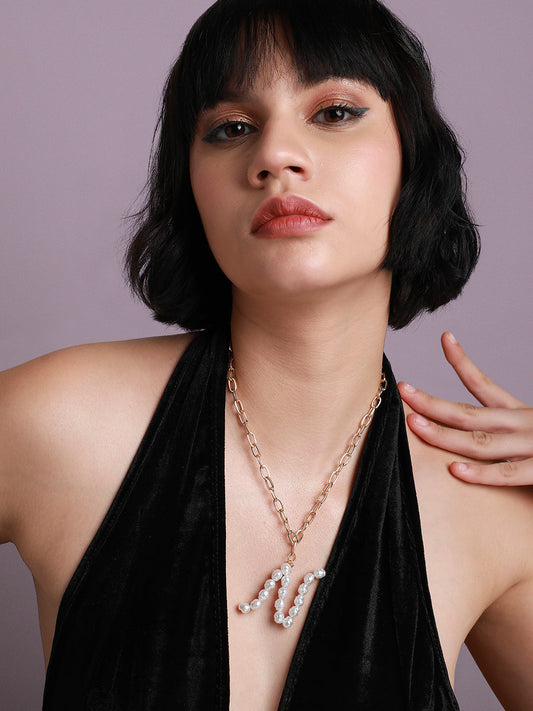 Pearls Minimal Necklace