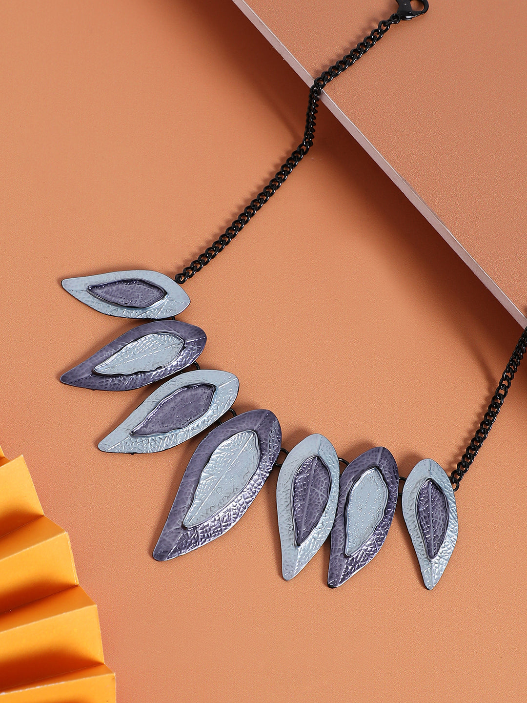Leaf Shaped Necklace