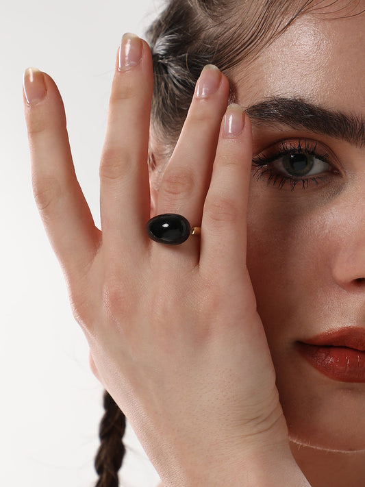 The Teardrop Finger Ring - Onyx Black-SOHIRG6109