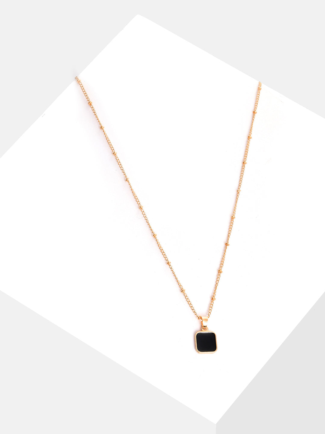 Brunette Pendant