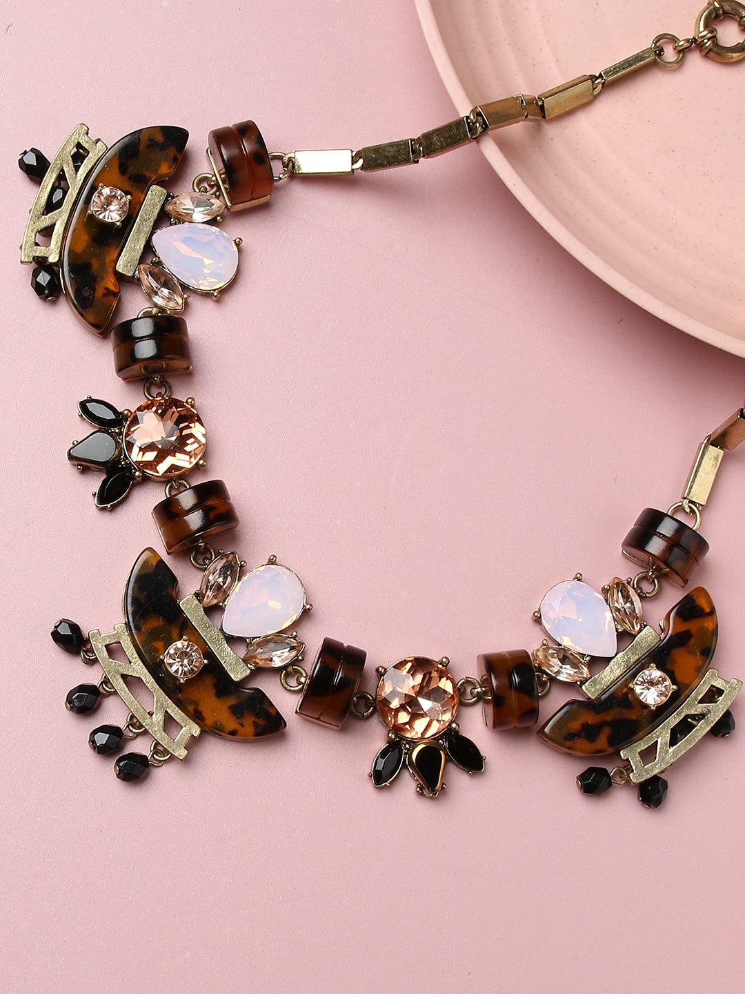 Sovereign Necklace