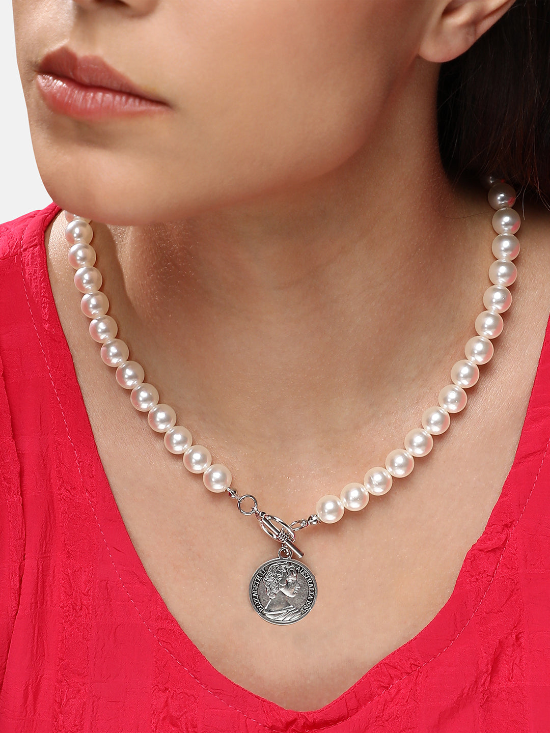 Women's The Coin Collar Necklace - Pearl White