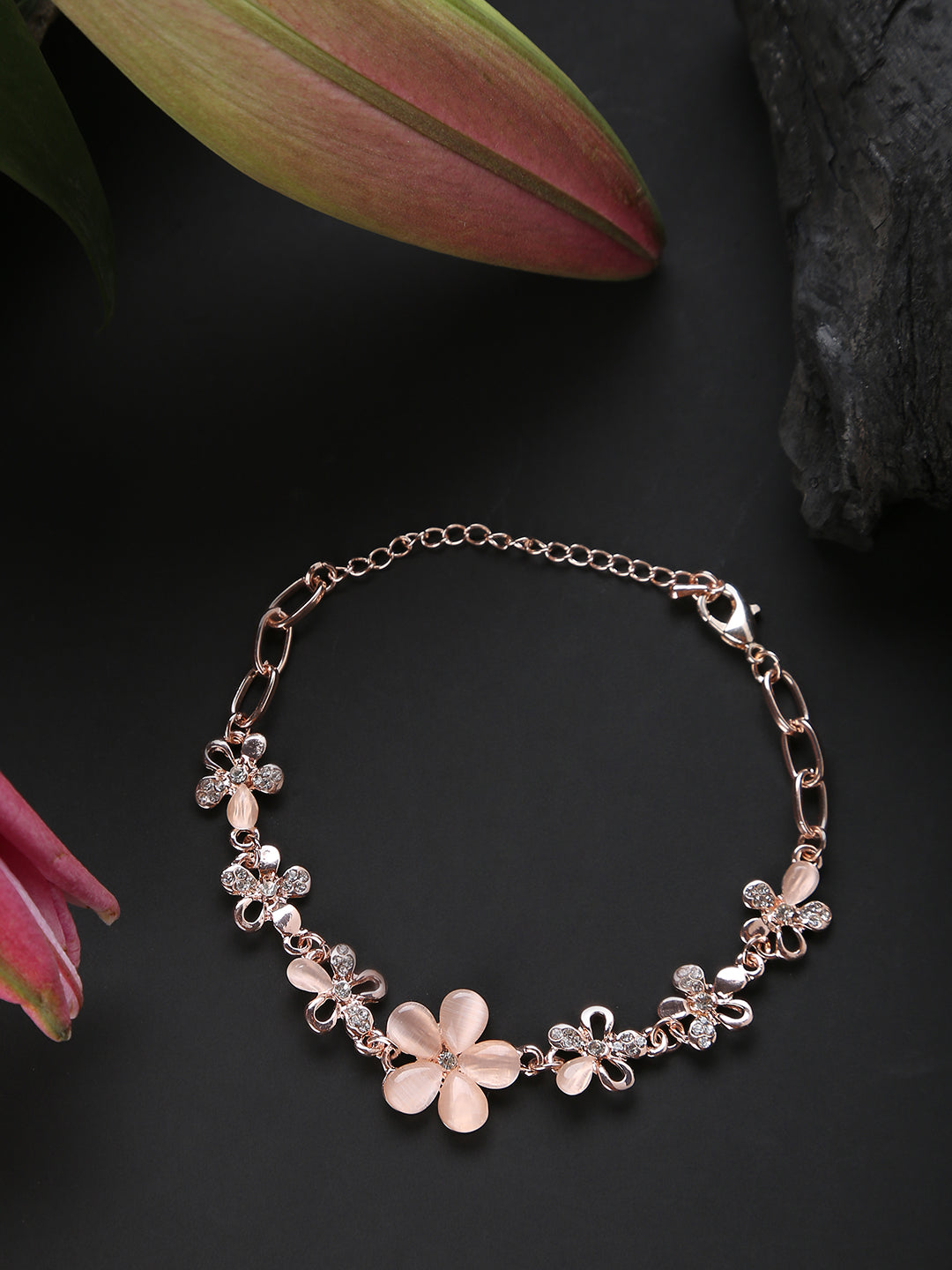 Charming Floral Bracelet