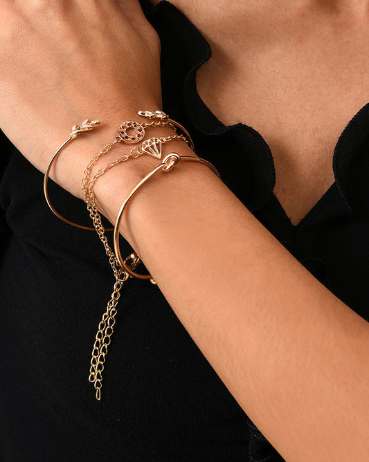 Pack of 4 Charmed Circlets