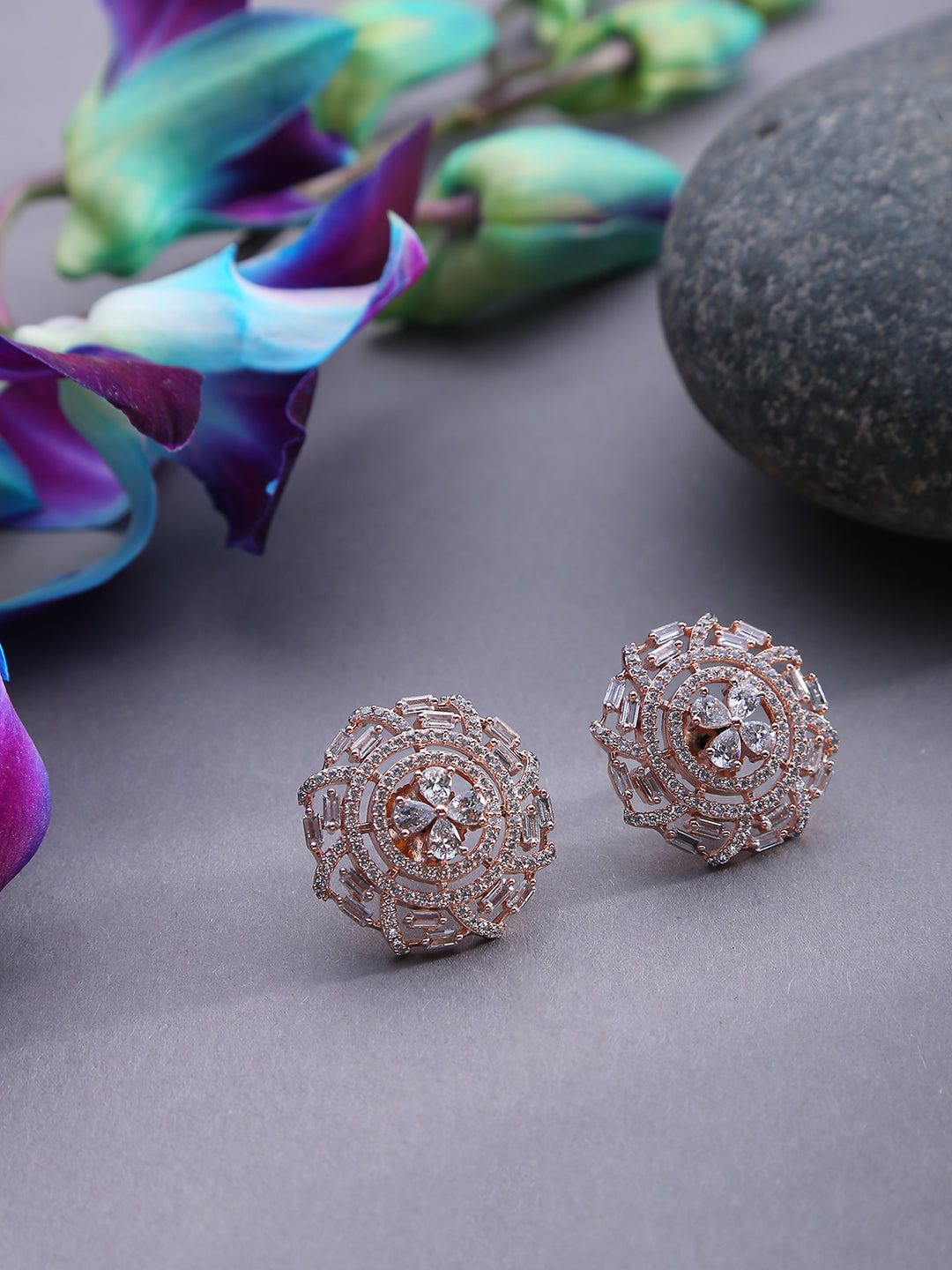 Daphne Elegant Studs