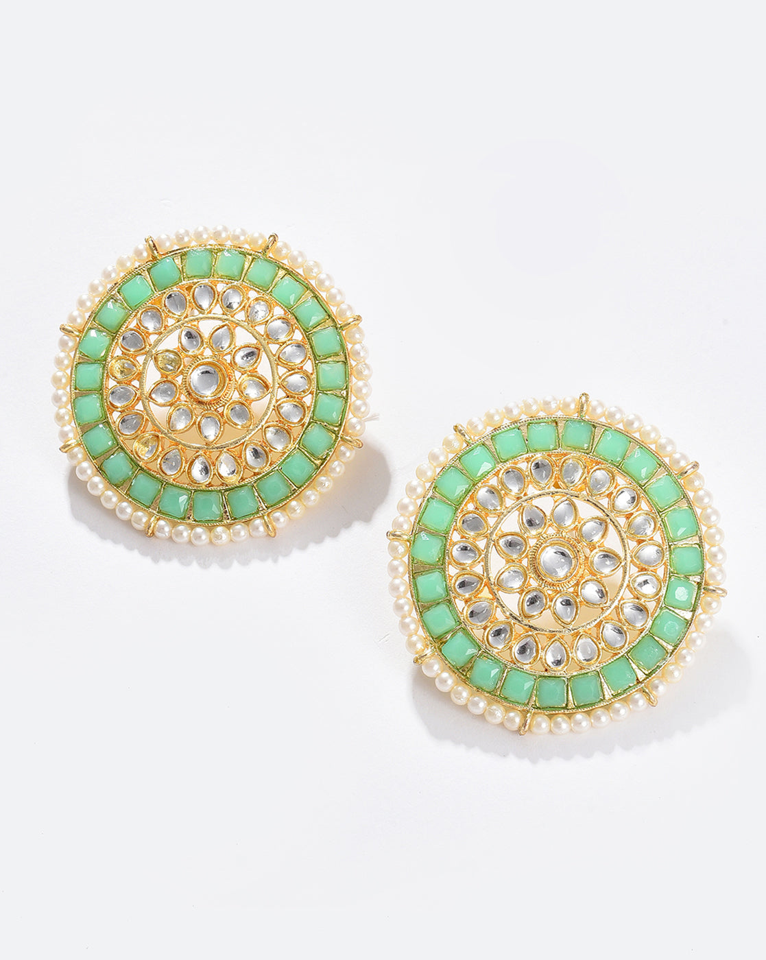 Women Green Kundan Round Stud Earrings