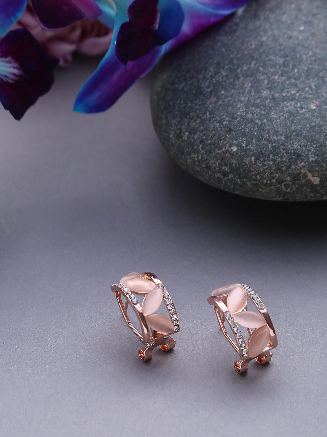 Leafy Luxe Studs