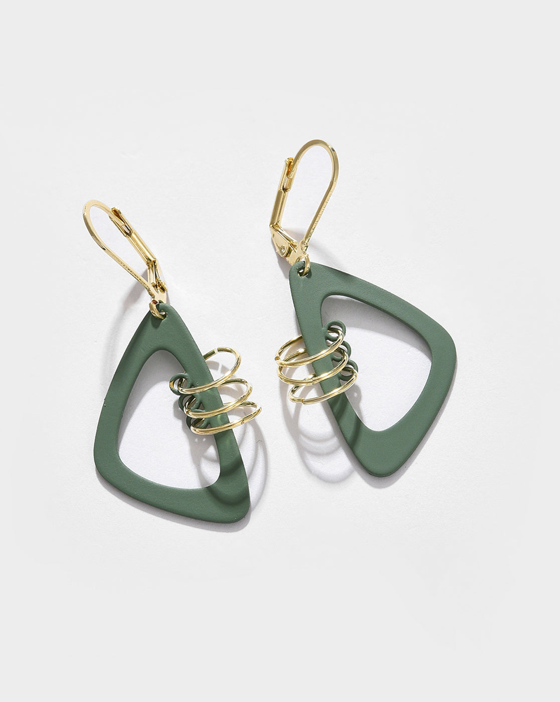 Trendy Designer Drop Earring