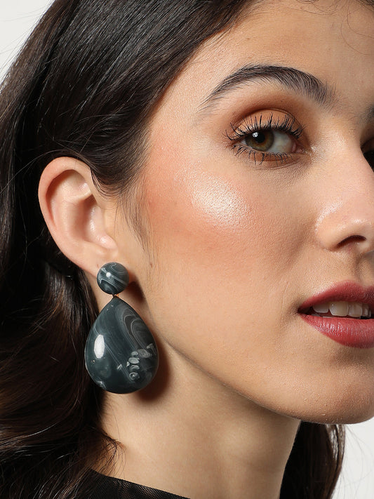 Trendy Designer Drop Earring