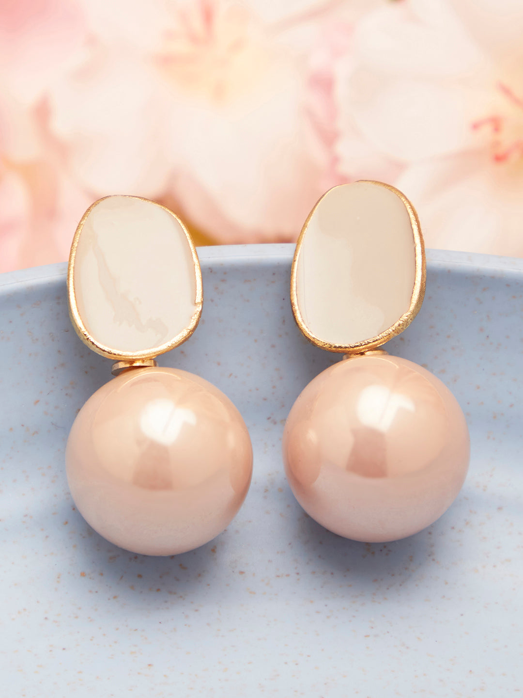 Pearl Drops