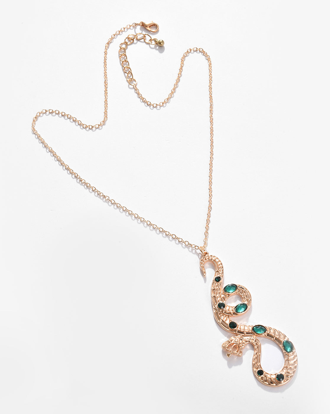 Boa Necklace