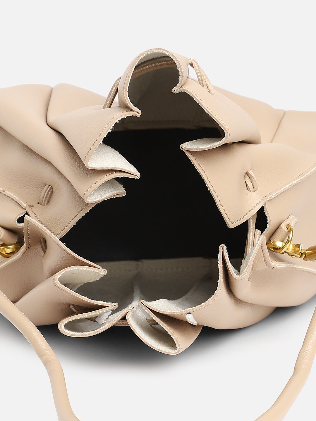 Tug-And-Go Beige Bucket Bag