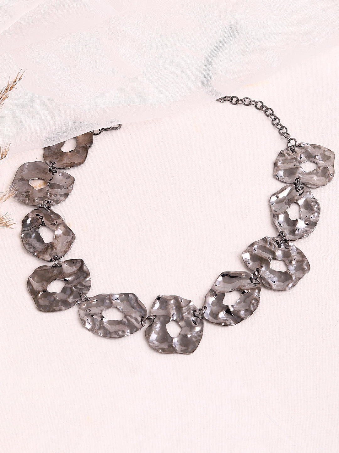 SILVER PLATED PARTY DESIGNER STONE CHOKER NECKLACE FOR WOMEN