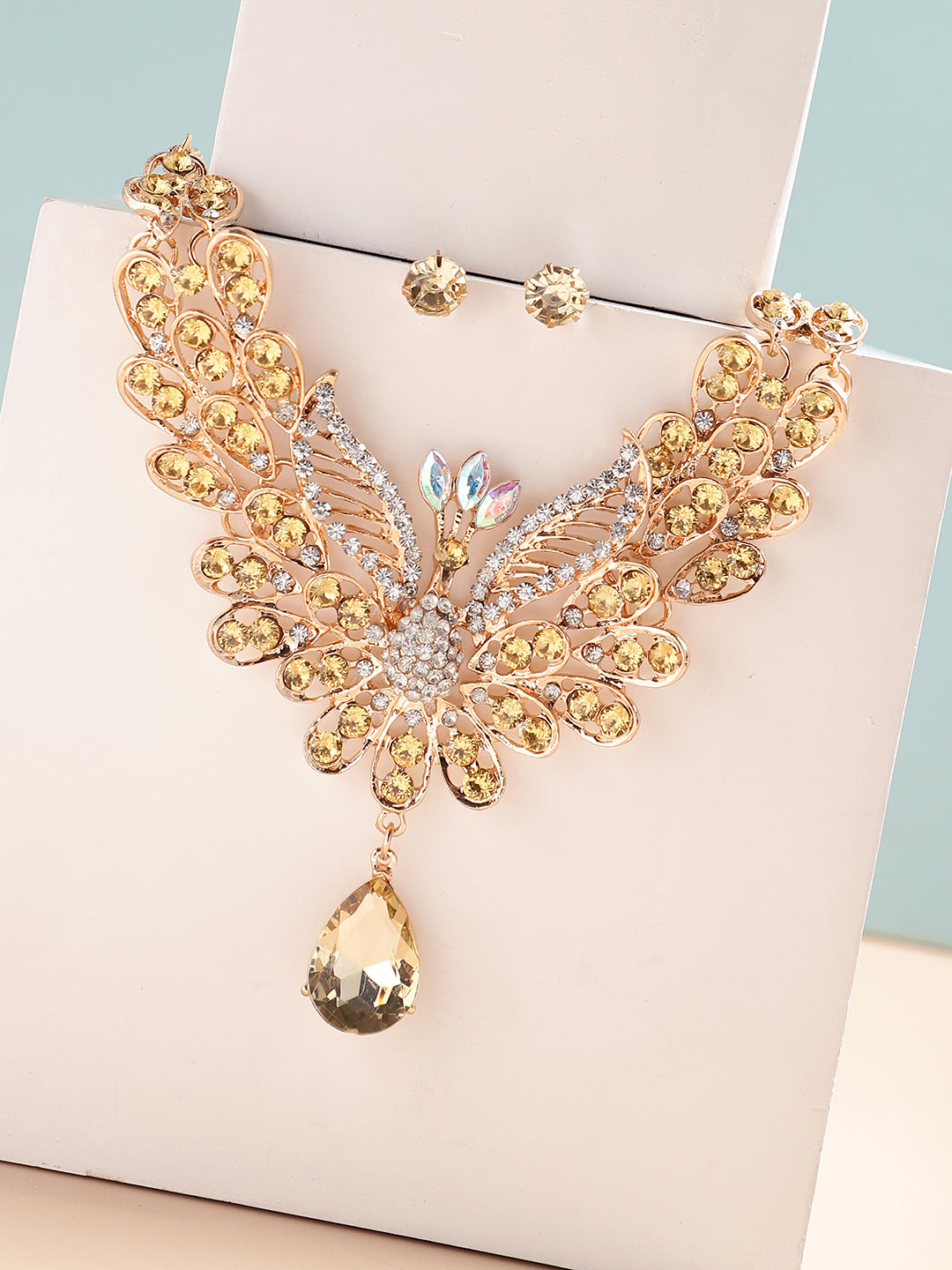 Eccentric Necklace