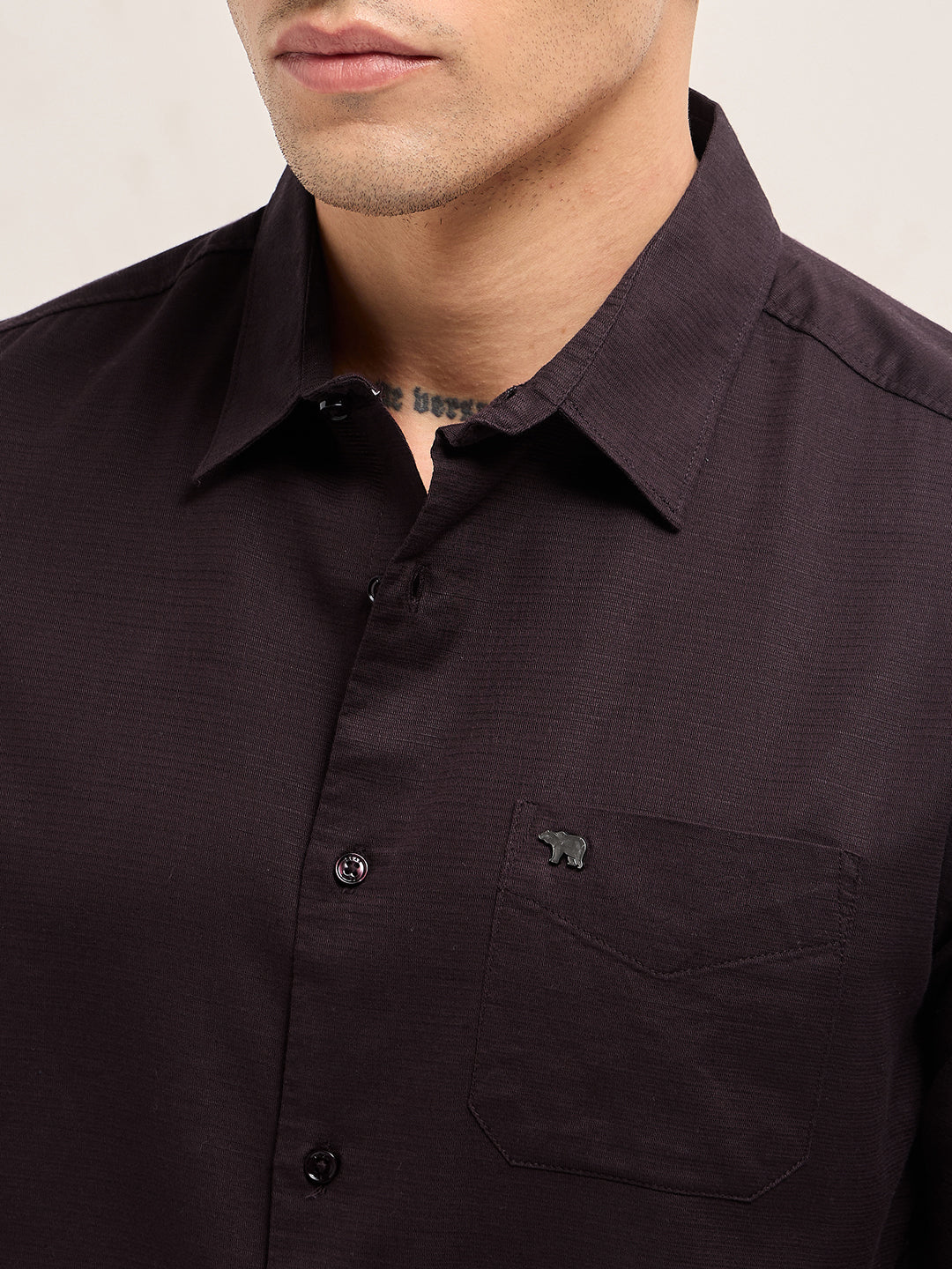 Maroon Solid Cotton Blend Slim Fit Casual Shirt