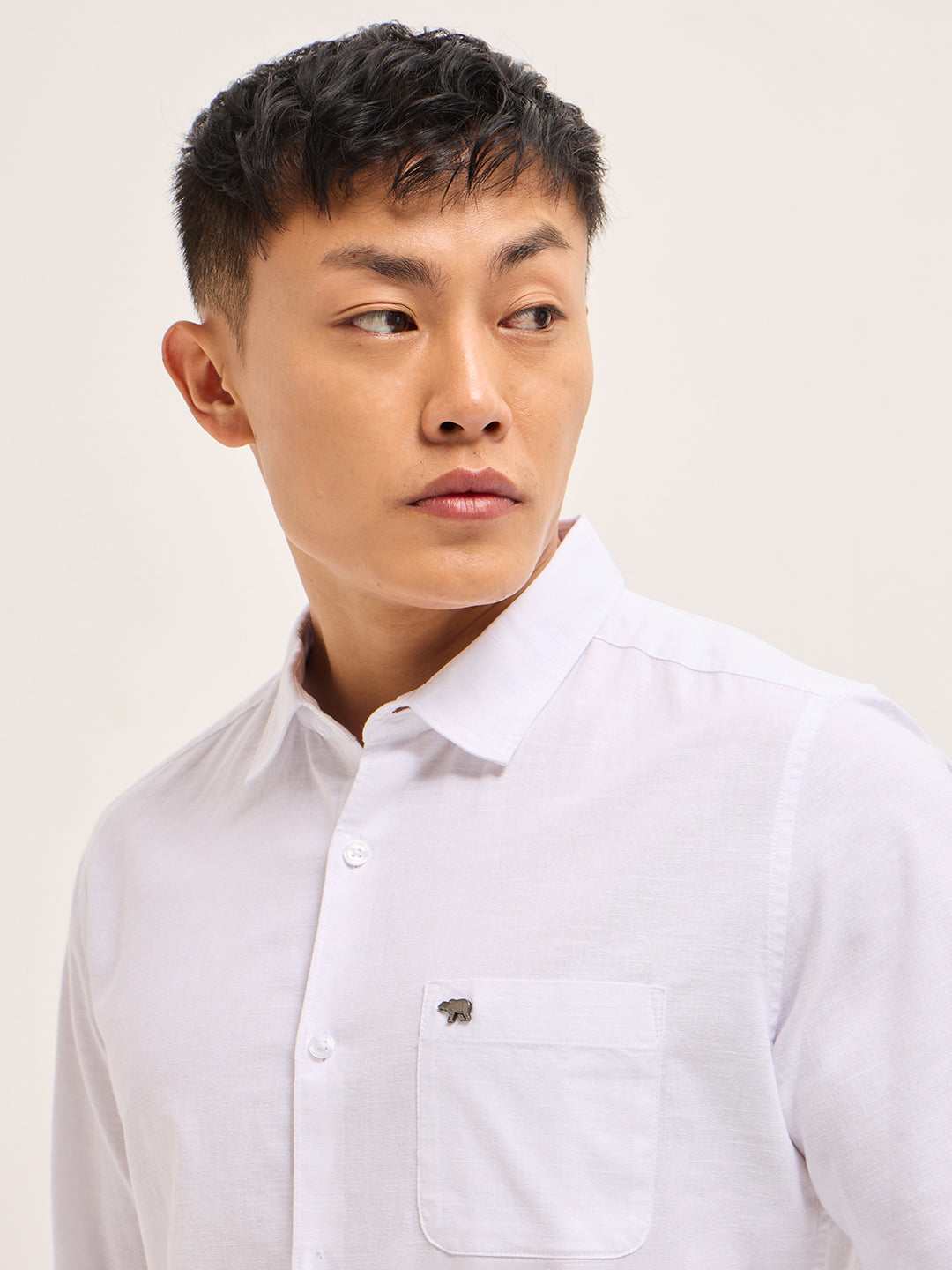 White Cotton Linen Slim Fit Solid Casual Shirt