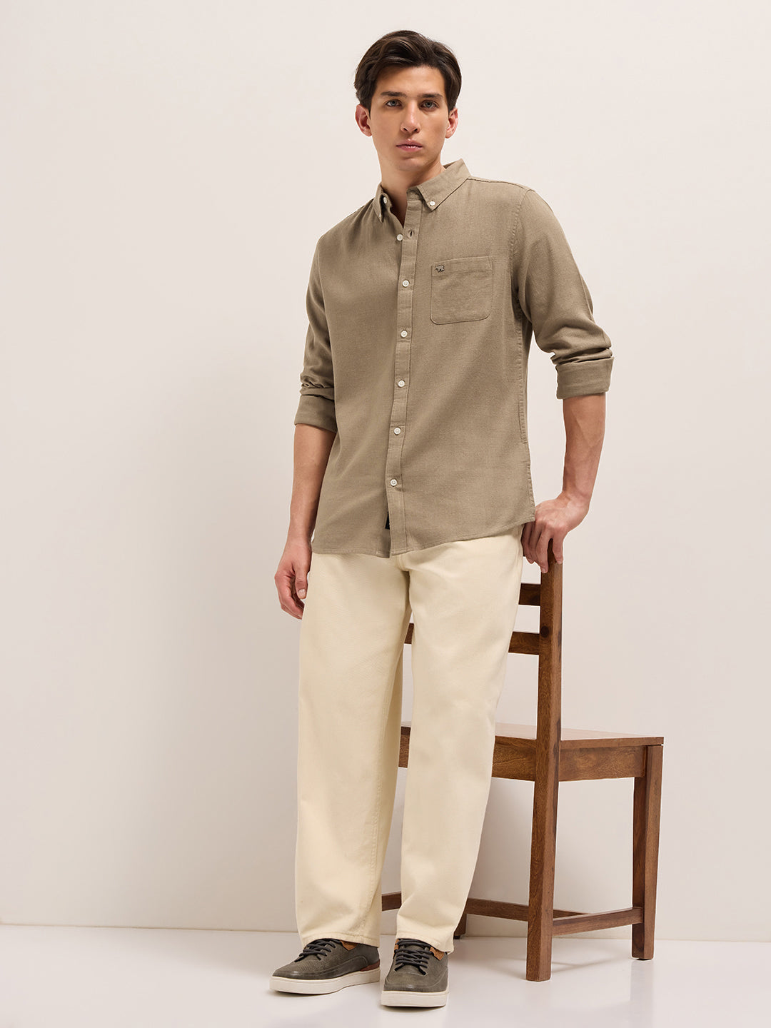 Beige Solid Slim Fit Cotton Casual Shirt with Button-Down Collar