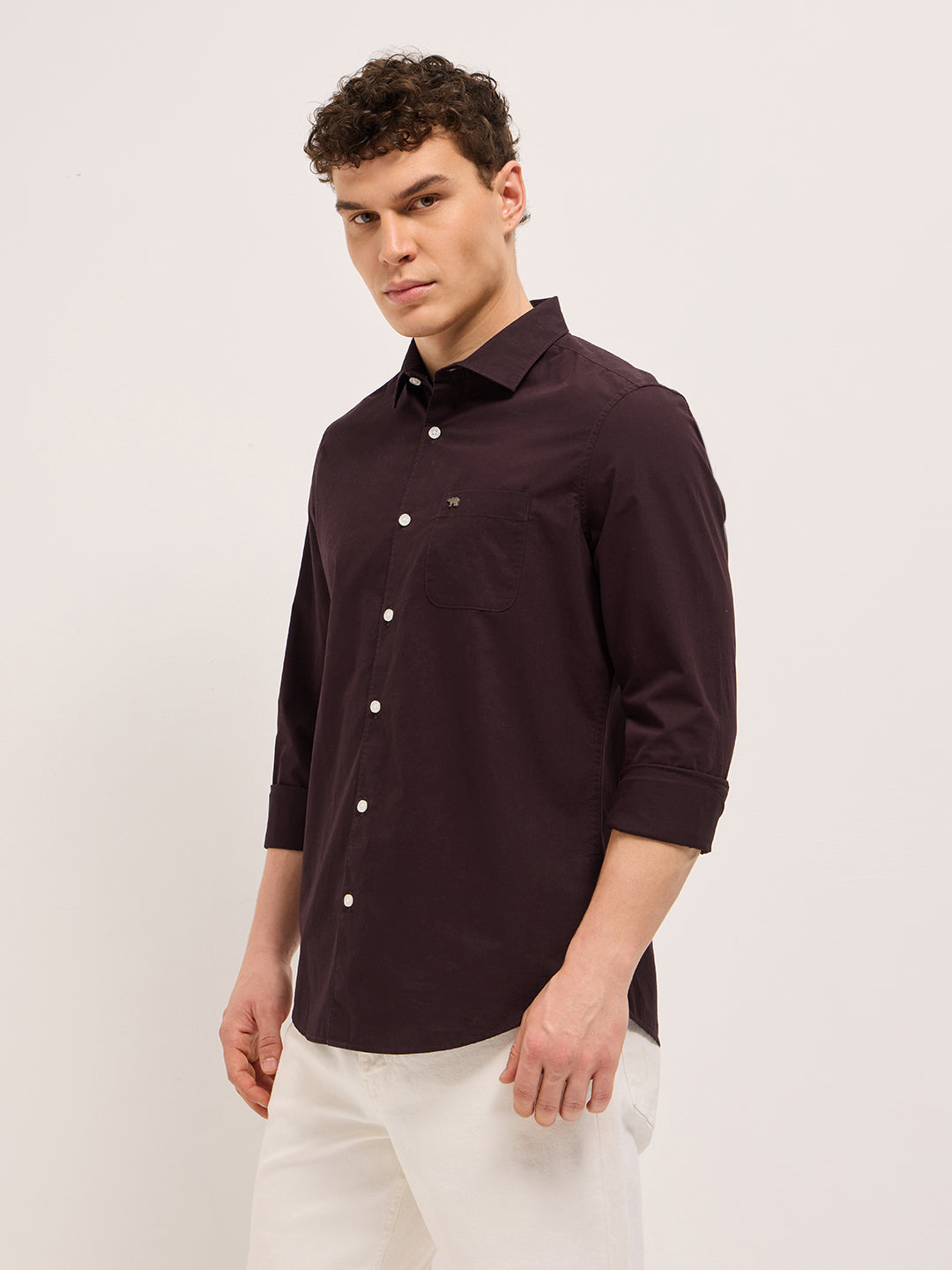 Maroon Cotton Solid Slim Fit Casual Shirt