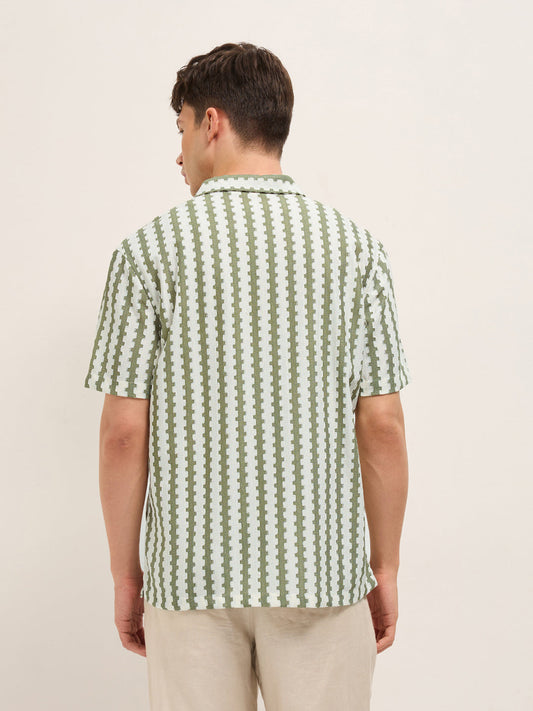 Green Geometrical Woven Self-Design Relaxed Fit Casual Shirt