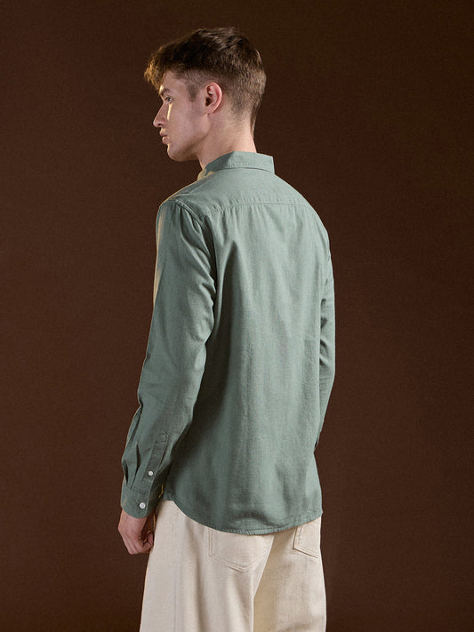 Green Solid Slim Fit Cotton Casual Shirt