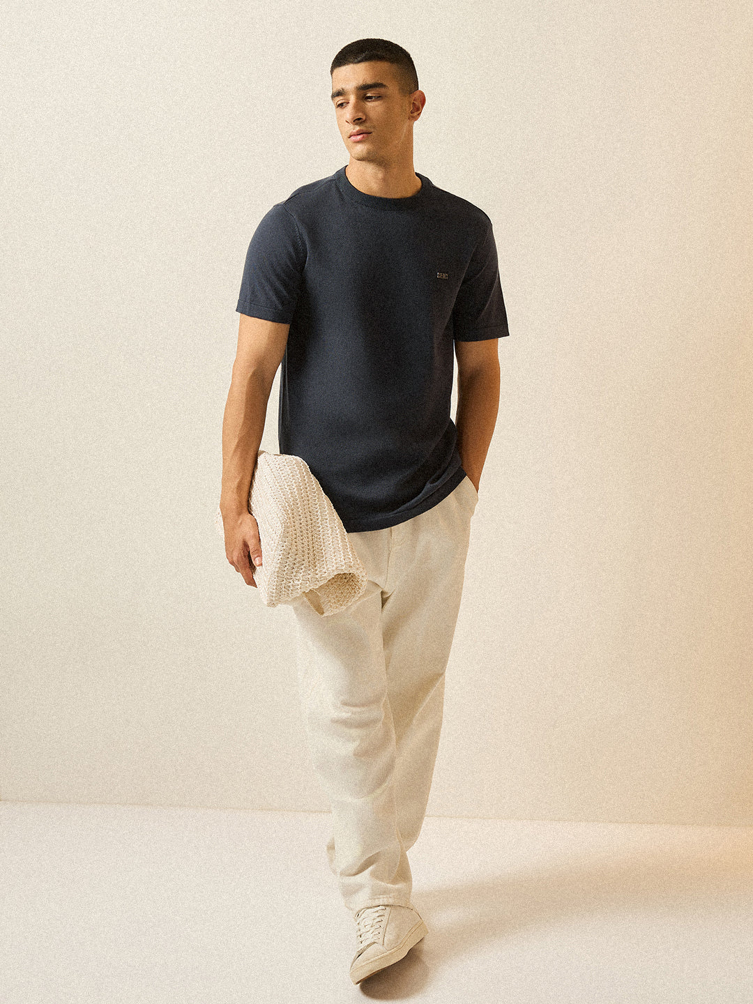 Grey Solid Regular Fit Ribbed Crew Neck T-shirt