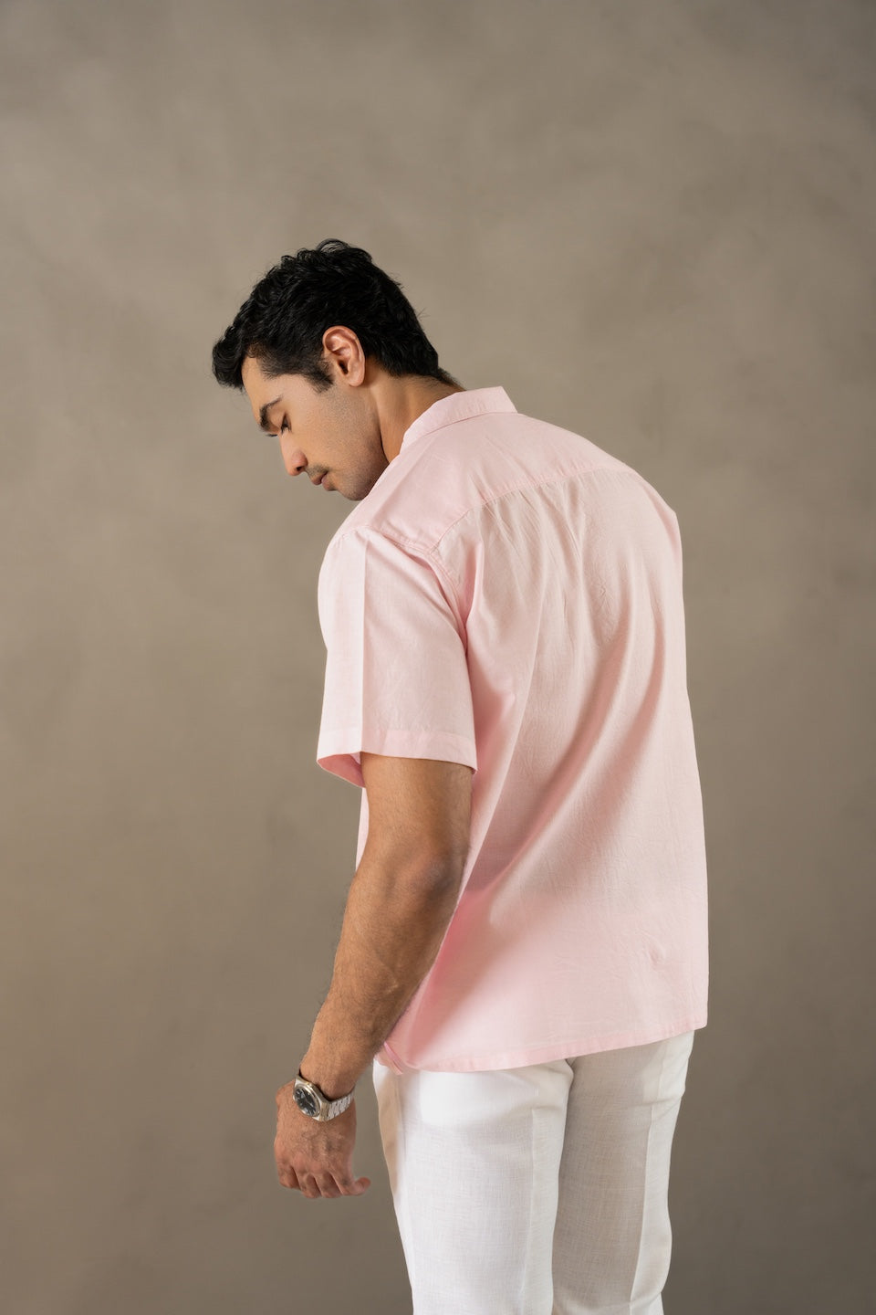 Men's Box-Fit Embroidered Linen Pearl Pink Shirt
