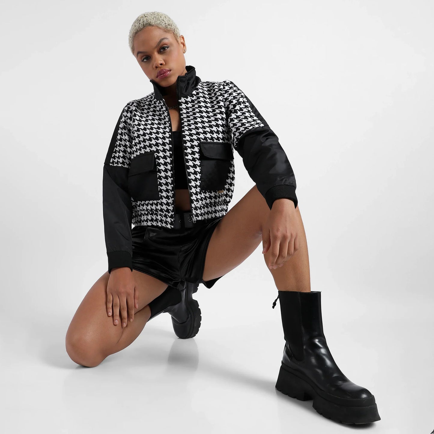 Black & White Contrast Houndstooth Jacket