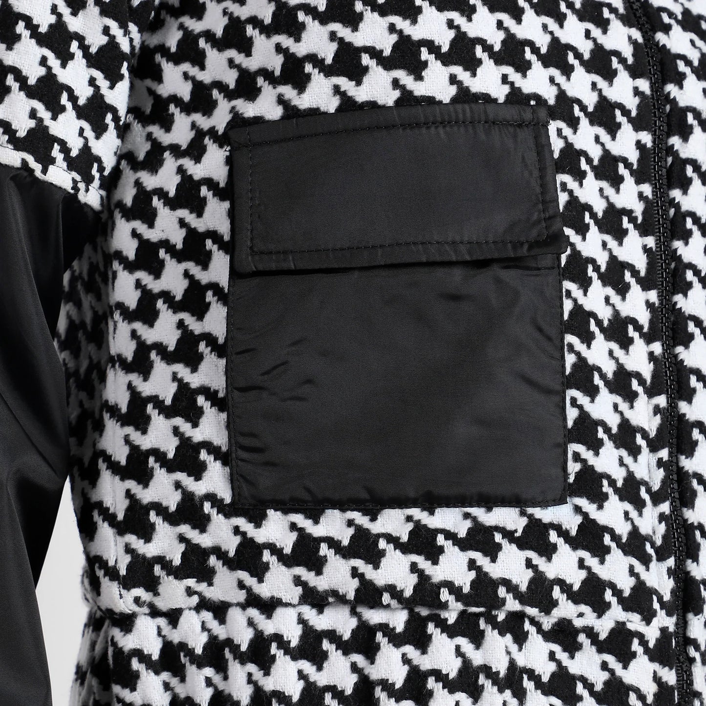 Black & White Contrast Houndstooth Jacket