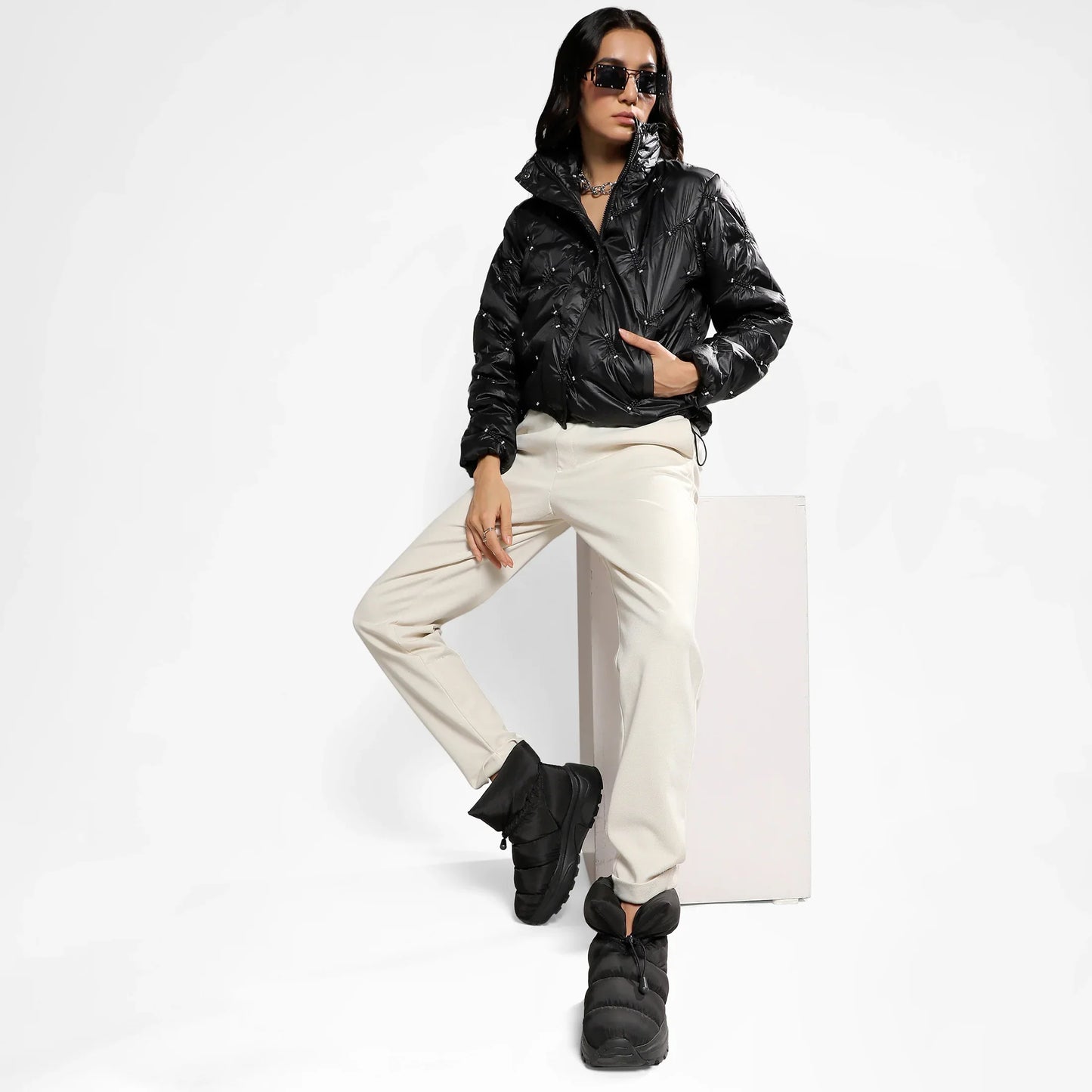 Carbon Black Diamond Quilt Puffler Jacket