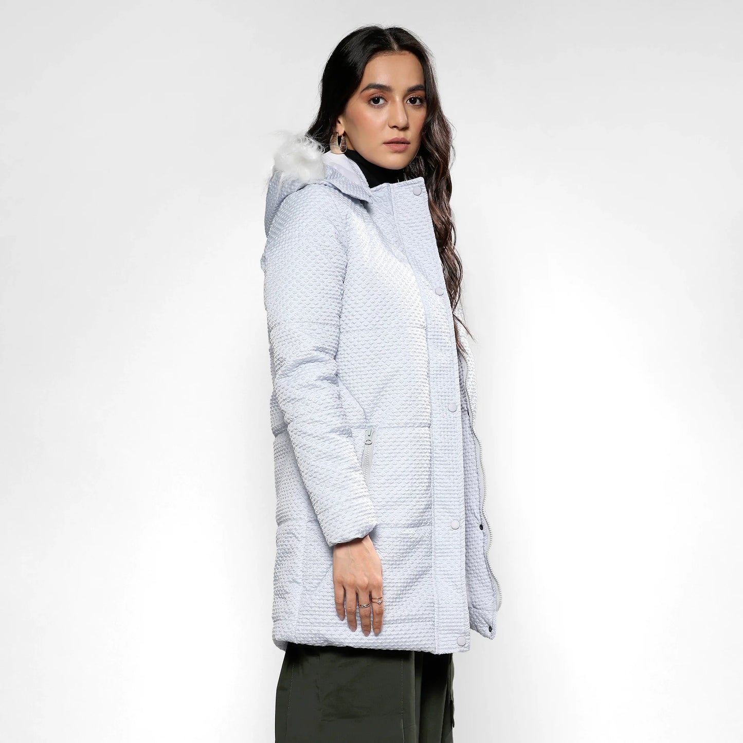 Light Grey Micro Diamond Quilted Puffer Jacket