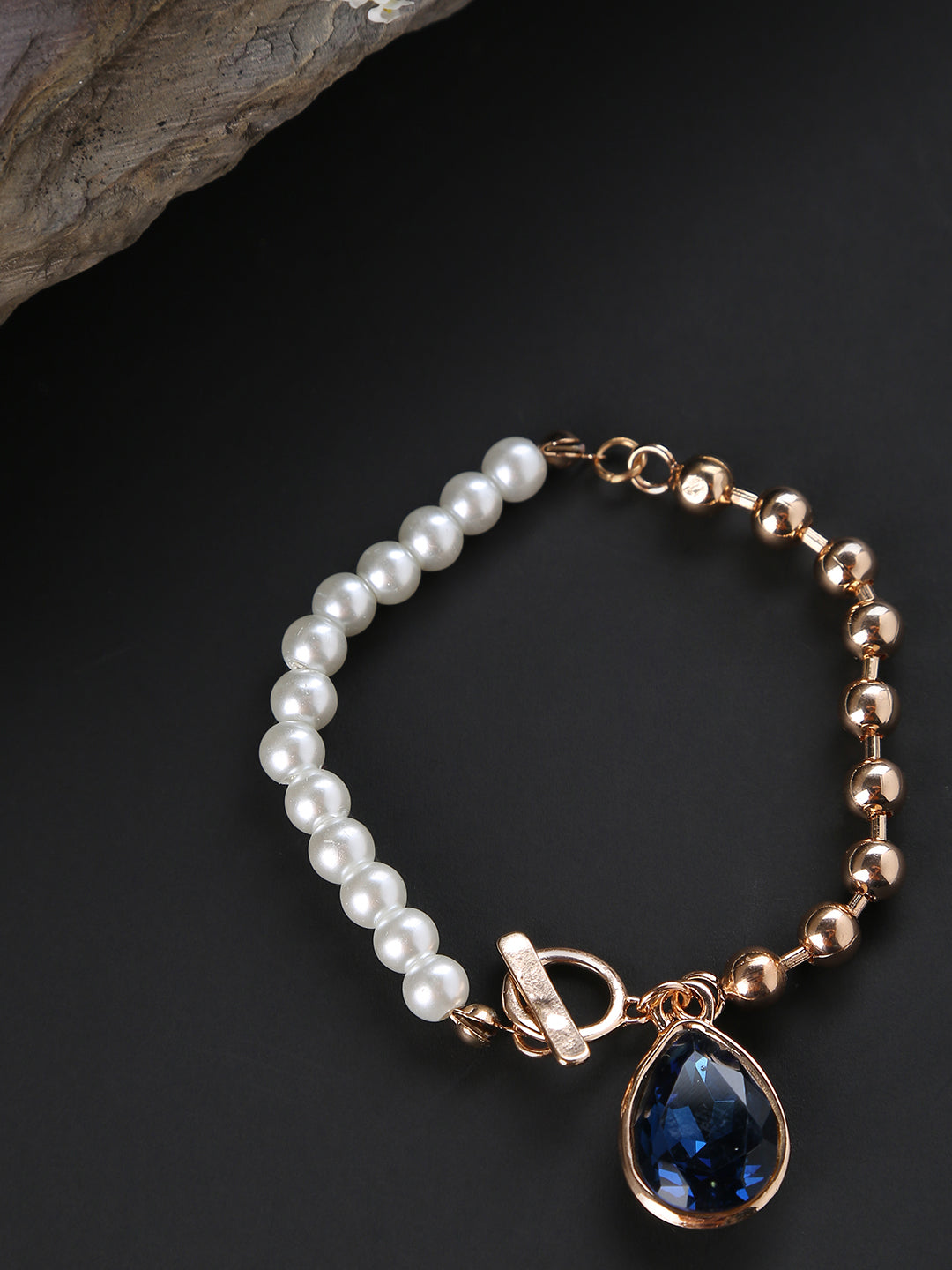 W-Bracelets