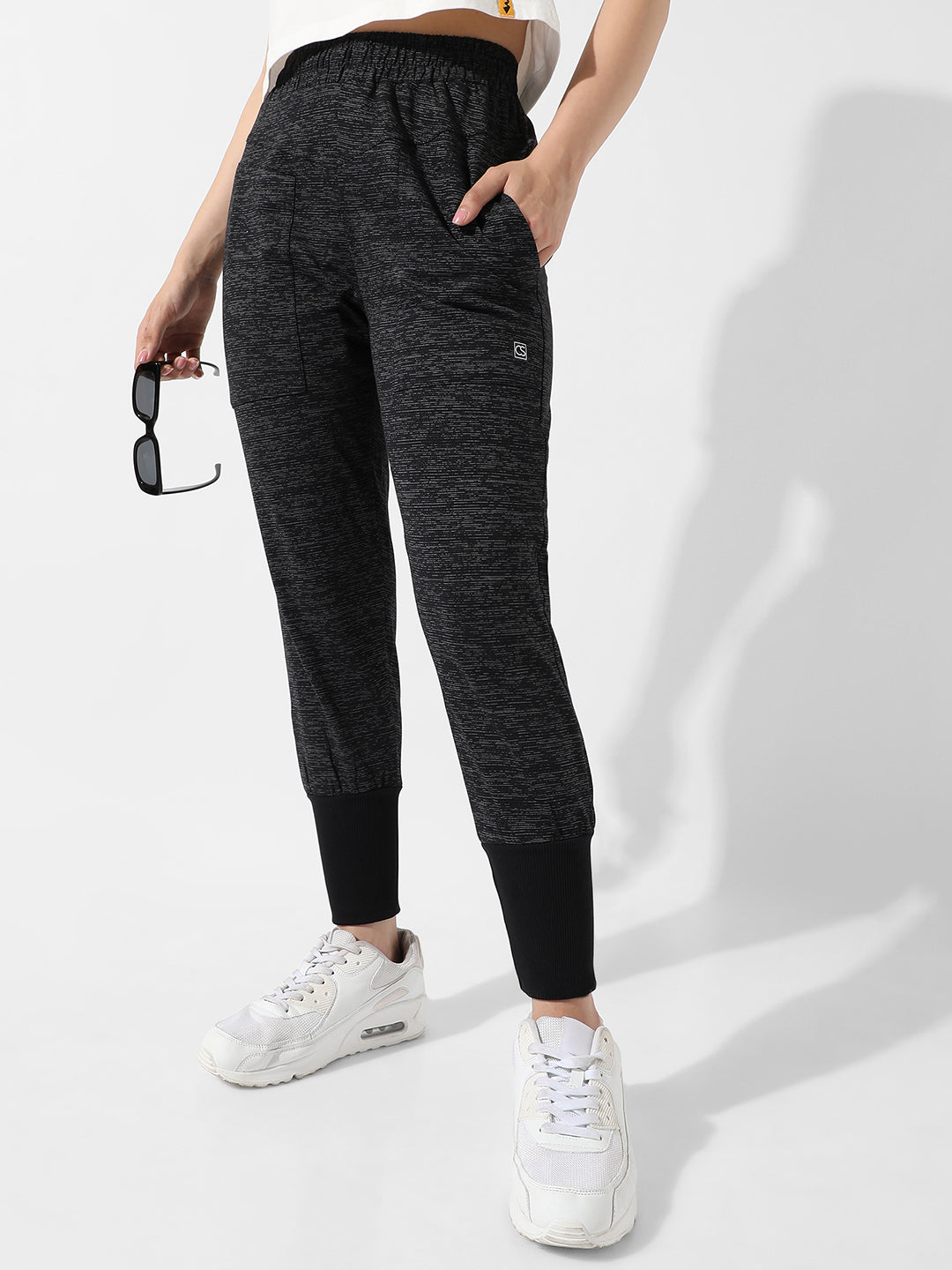 W-Trackpants