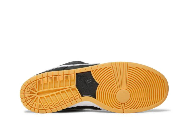 SB Dunk Low Black/Gum Sole