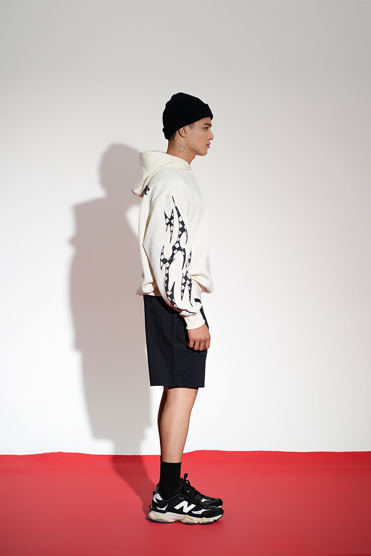 Apen Oversized Printed White Hoodie Main Character