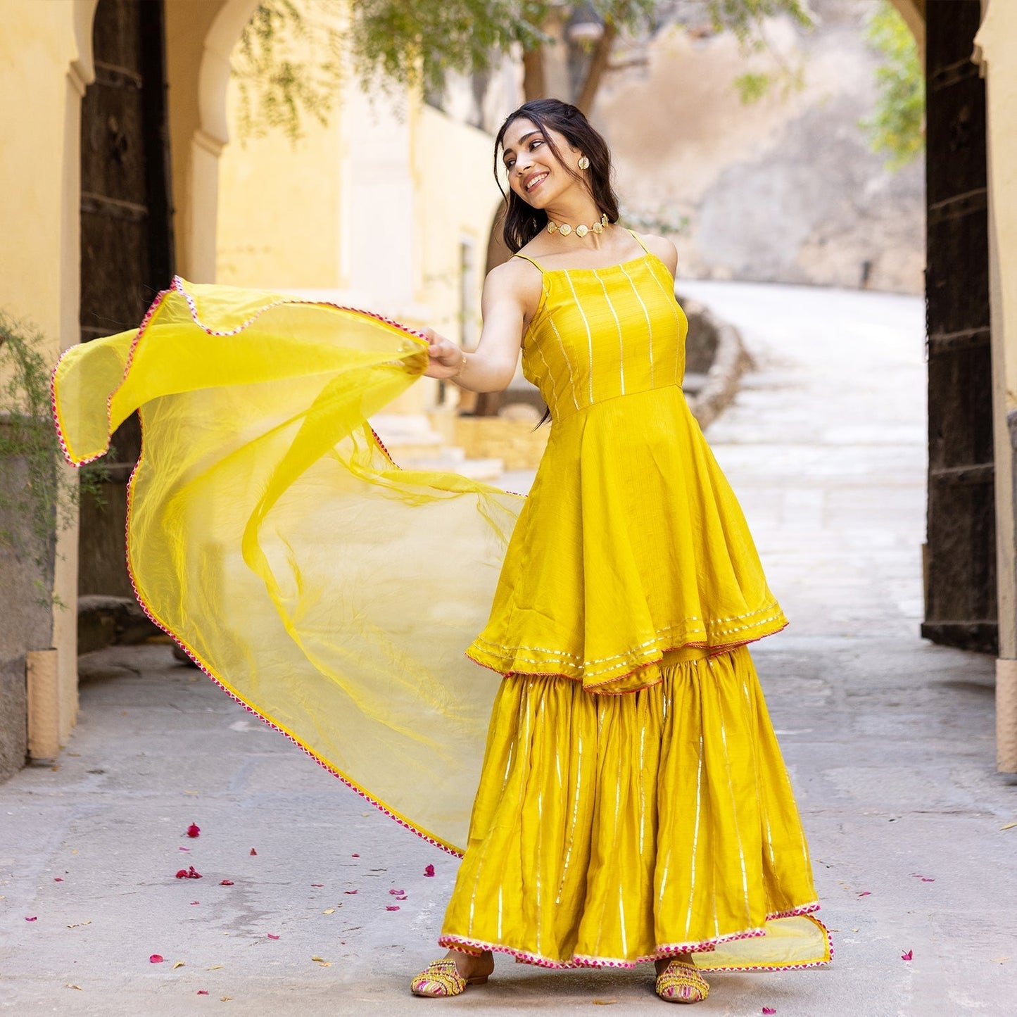 ZARD SHARARA SET