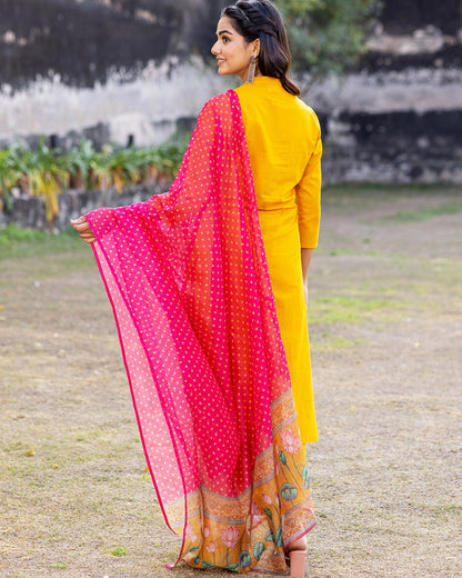 Medallion Kalamkari Suit Set