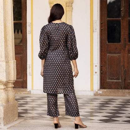 BLACK MUSLIN FLORAL KURTA SET