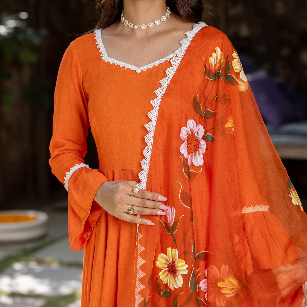 Nazmin Suit Set
