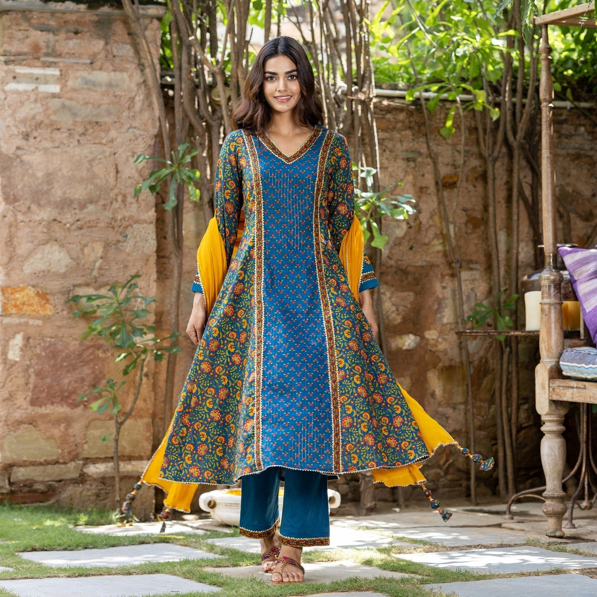 Hoor Blue Lurex Cotton Suit