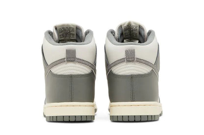 Dunk High SE GS 'Light Bone Tumbled Grey'