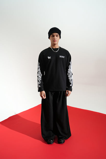 Graveen Printed Oversized Black Sweatshirt